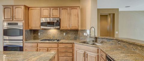 Building Photo - 2249 Canyonville Dr