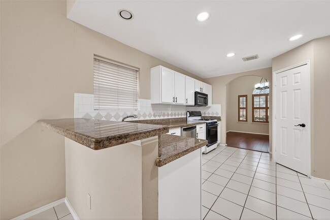 Building Photo - 23035 Canal Rd