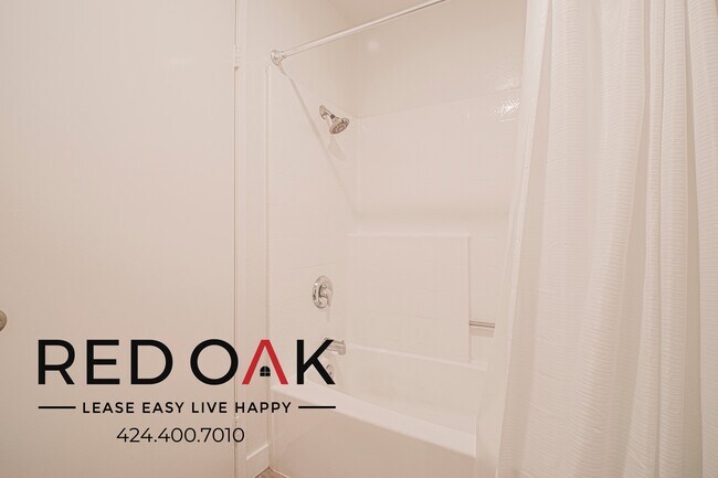 Building Photo - 8309 Cedros Ave