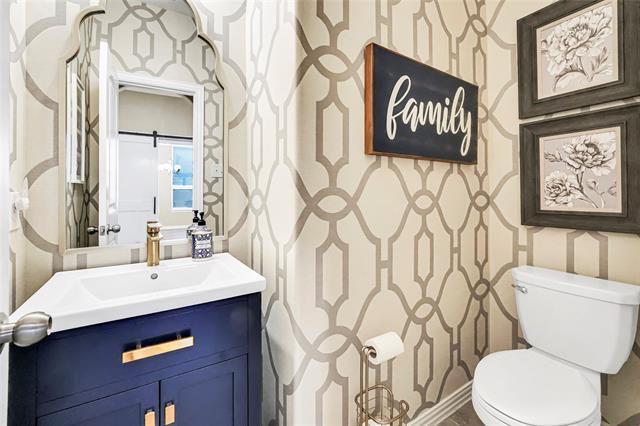 Building Photo - 16601 Lincoln Park Ln