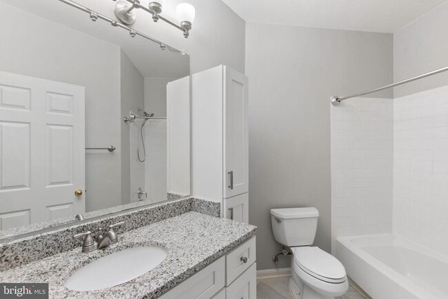 Building Photo - 46608 Drysdale Terrace