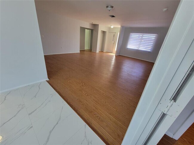 Building Photo - 3413 Port Charlotte Blvd