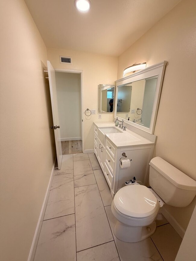 Building Photo - Remodeled 3 Bedroom Cerritos House For Rent with Central AC!