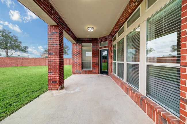 Building Photo - 3550 Urban Woods Trail