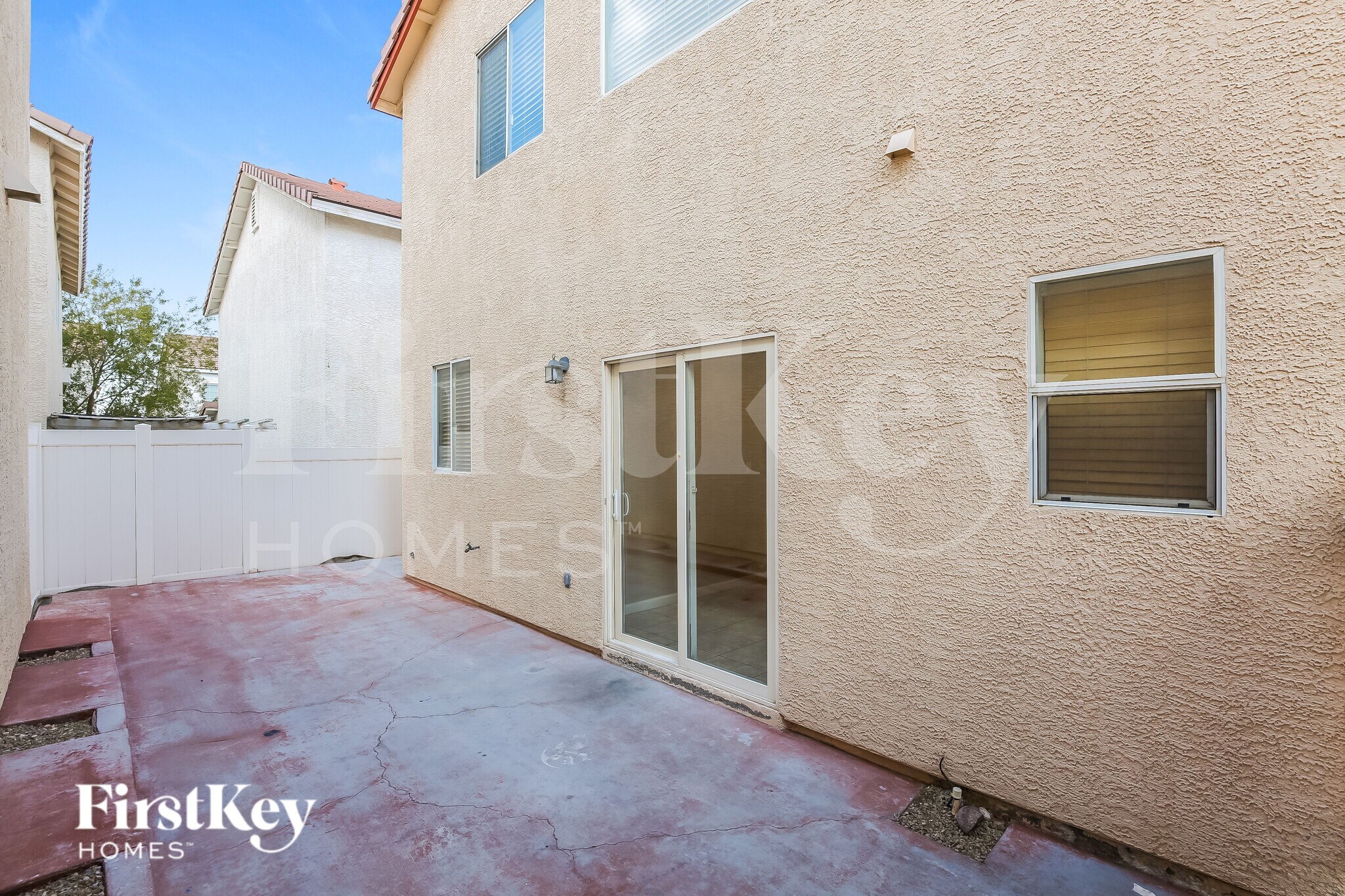 Building Photo - 7202 Cestrum Rd