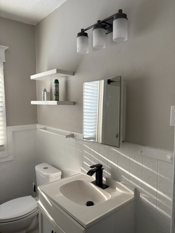 Building Photo - 3130 N Park Ave