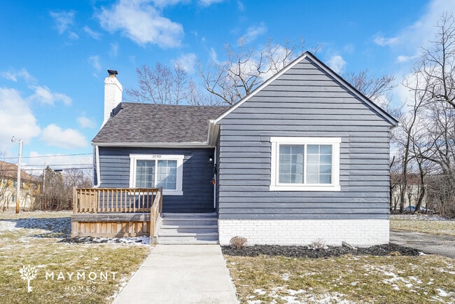 Building Photo - 3793 E 143rd St