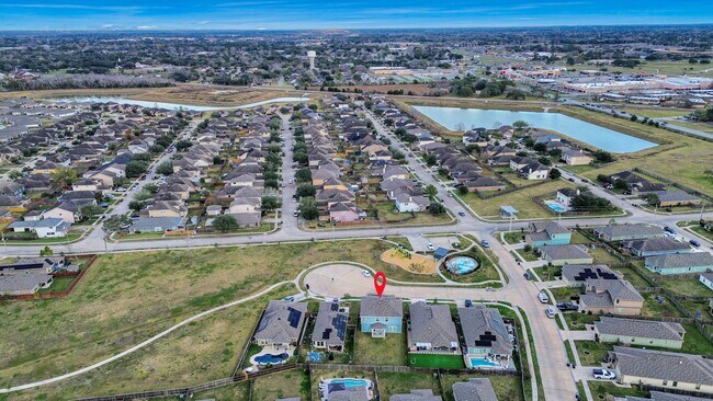 Building Photo - 2511 Shining Spur Ct