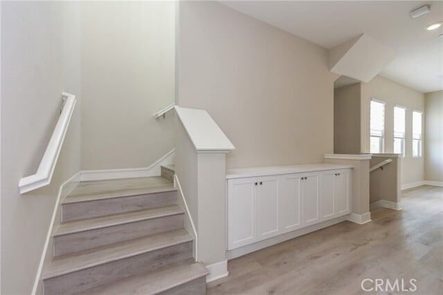 Building Photo - 113 Pitch