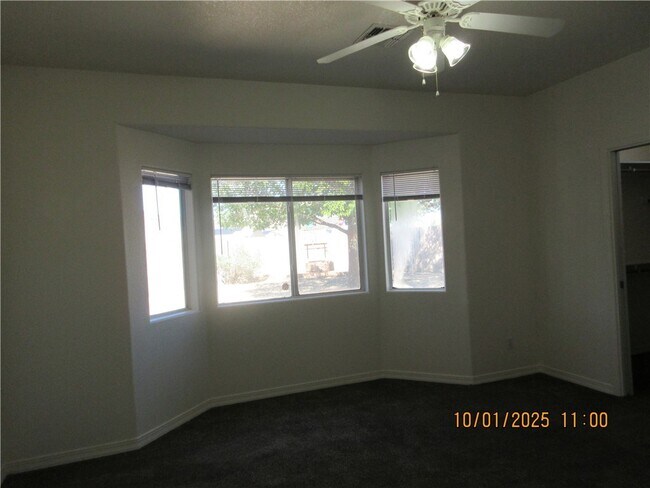 Building Photo - 2301 Graystone Dr