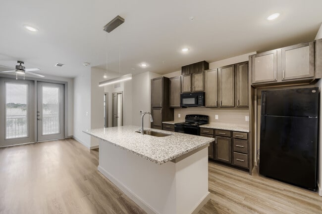 Building Photo - The Heights at Crowley