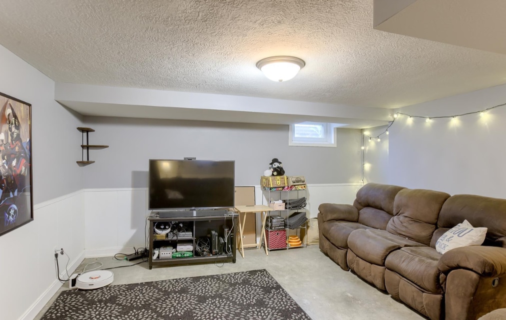 Building Photo - 706 N 72nd St