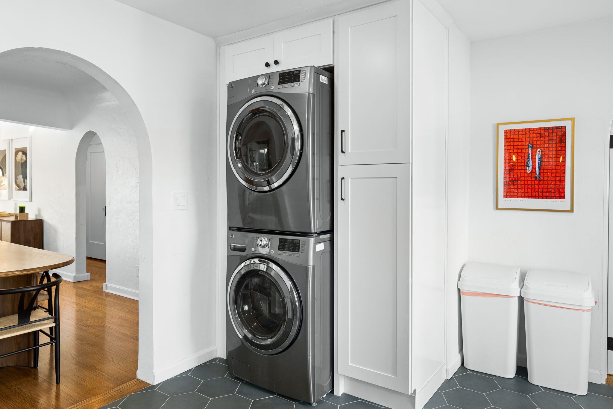 Building Photo - 3758 Gaviota Ave