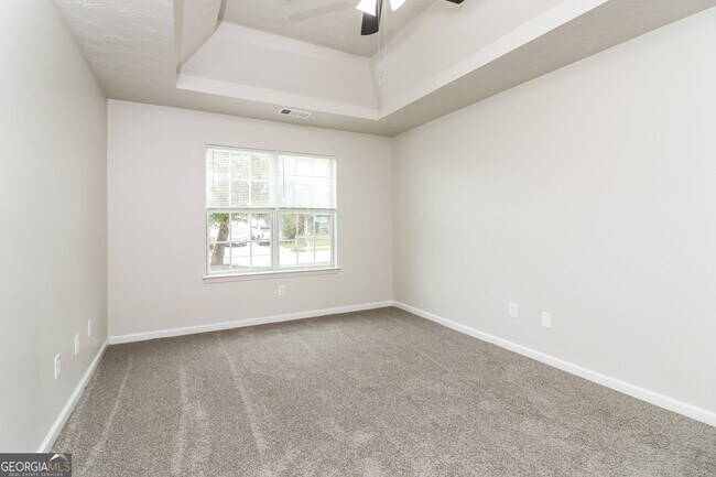 Building Photo - 90 Westfield Way