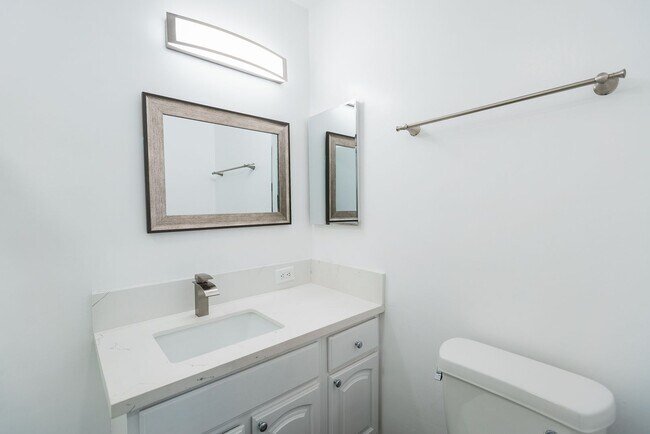 Interior Photo - 11645 Gorham Ave
