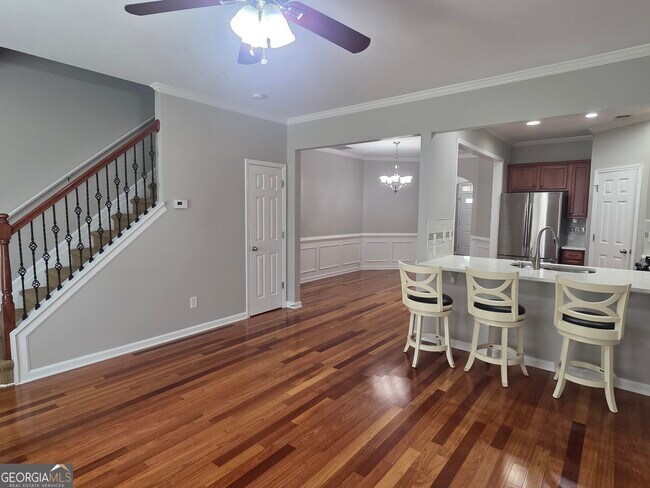 Building Photo - 2720 Beynon Ln NE