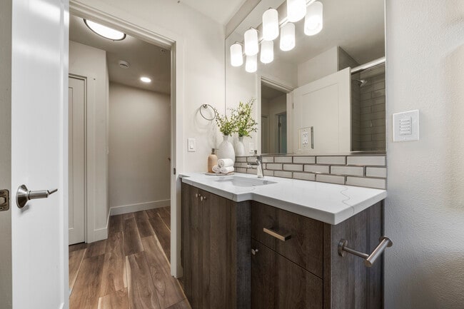 Bathroom - Quarry Commons