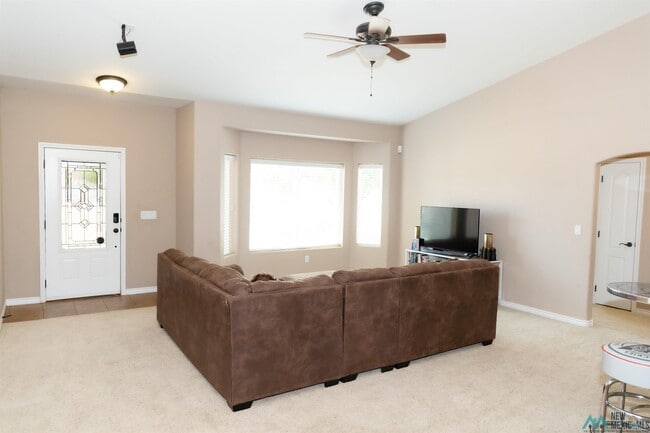 Building Photo - 3008 Fred Daugherty Dr