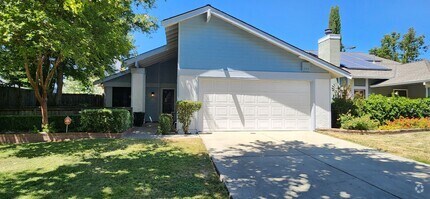 Building Photo - Wonderful 3 Bedroom Home in Greenhaven