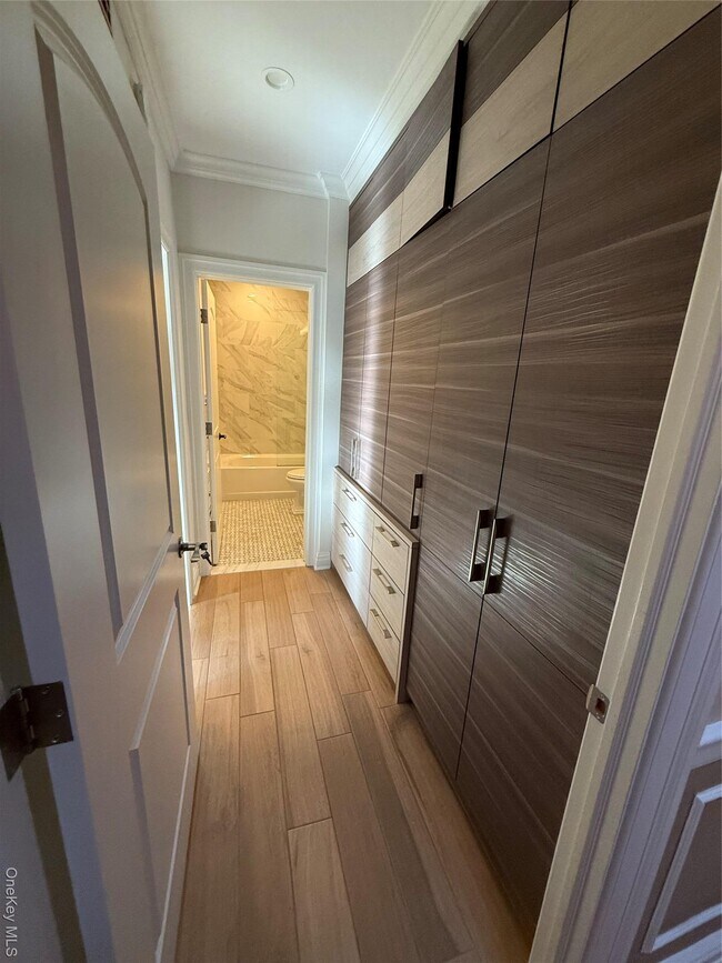 Building Photo - 78-68 84th St