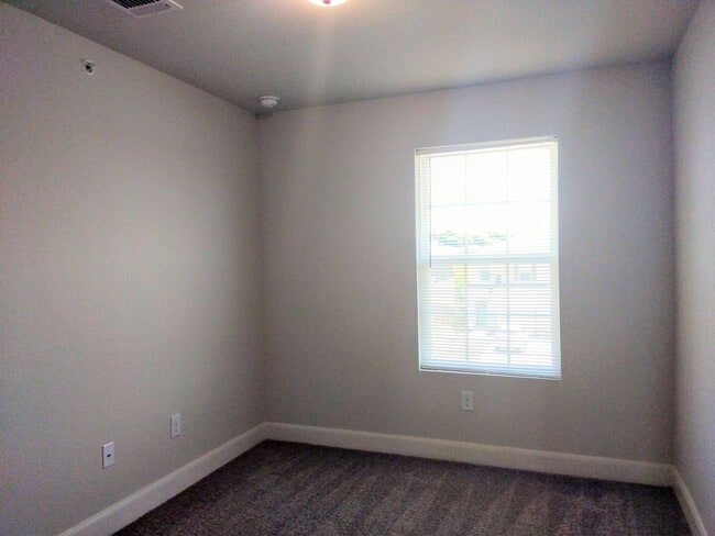 Building Photo - *COMING SOON* 3BR / 2.5BA Home | Fenced Backyard, Garage & Stainless Appliances!
