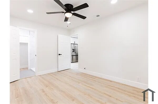 Building Photo - 10307 Pinecrest Dr