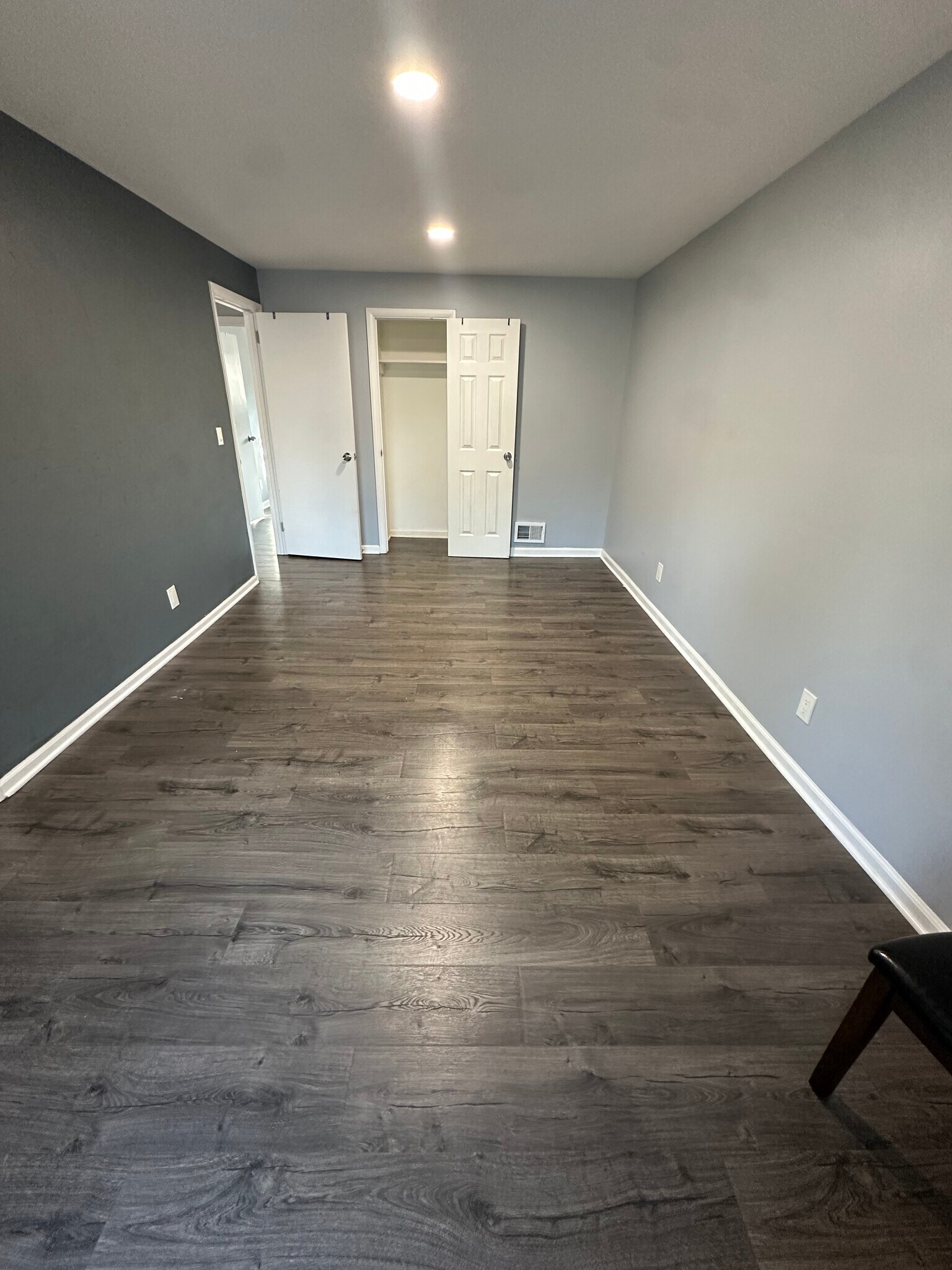 Building Photo - 565 Hunter Ave