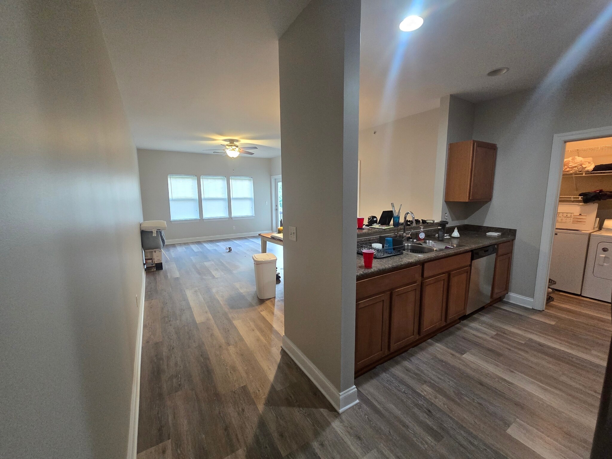Building Photo - 20 Foxden Dr