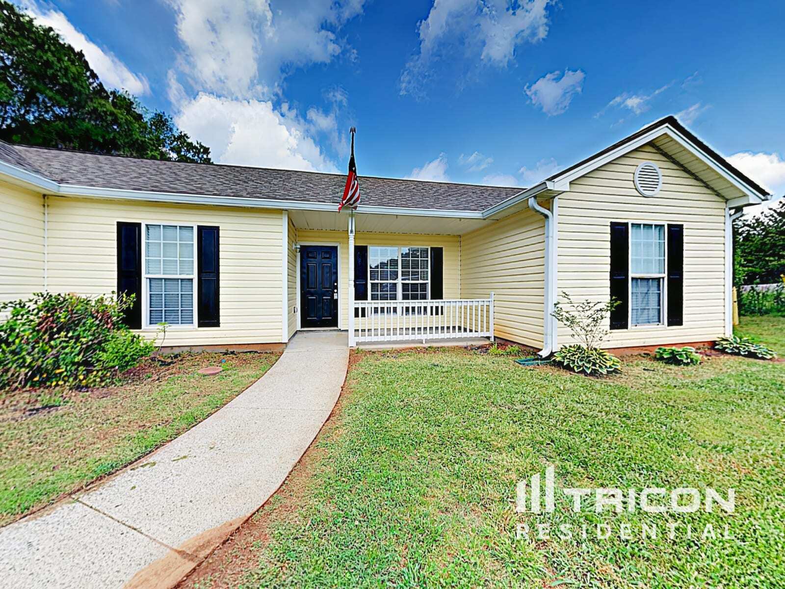 Building Photo - 623 Bowling Ln