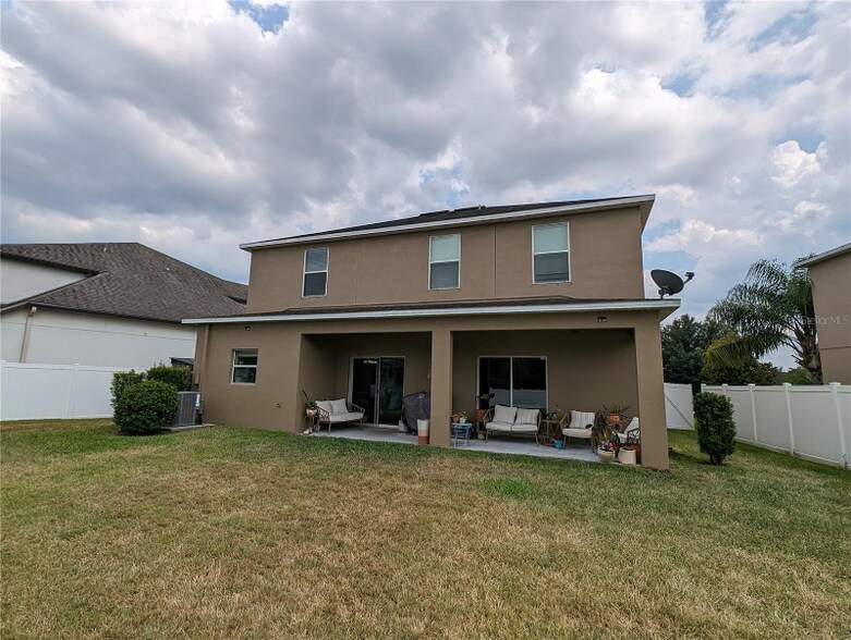 Building Photo - 12316 Streambed Dr