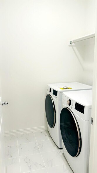 Building Photo - 3100 Leatherwood Ln