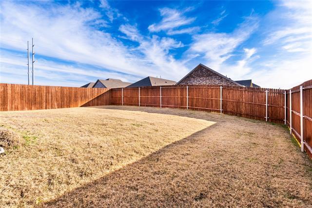 Building Photo - 600 Blooming Glade
