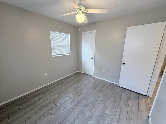 Building Photo - 651 Duncan Cir W