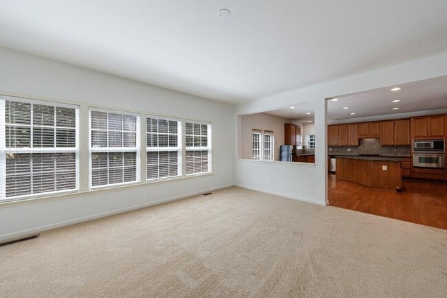 Building Photo - 279 Collins View Ct