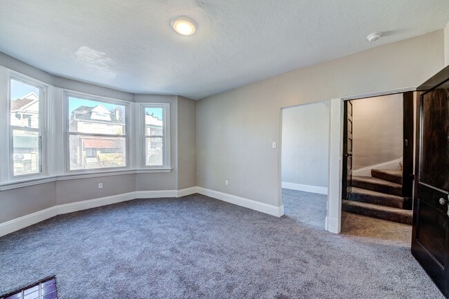 Building Photo - 426 Edgemont St