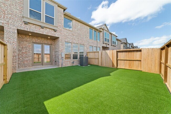 Building Photo - 6559 Scarlet Pond Ln