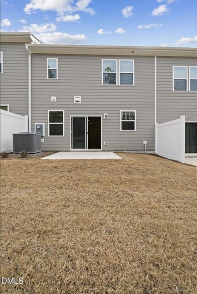 Building Photo - 161 Cabernet Dr