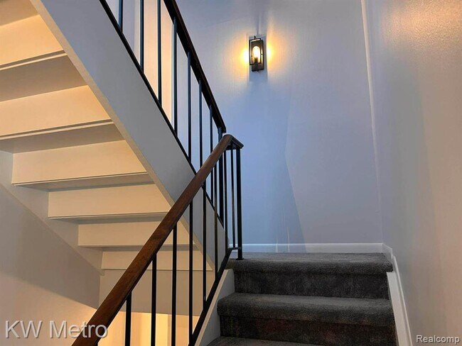 Building Photo - 6168 Palomino Ct