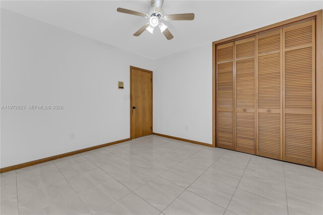 Building Photo - 15305 SW 74th Ct