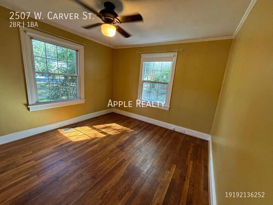 Building Photo - 2507 W Carver St