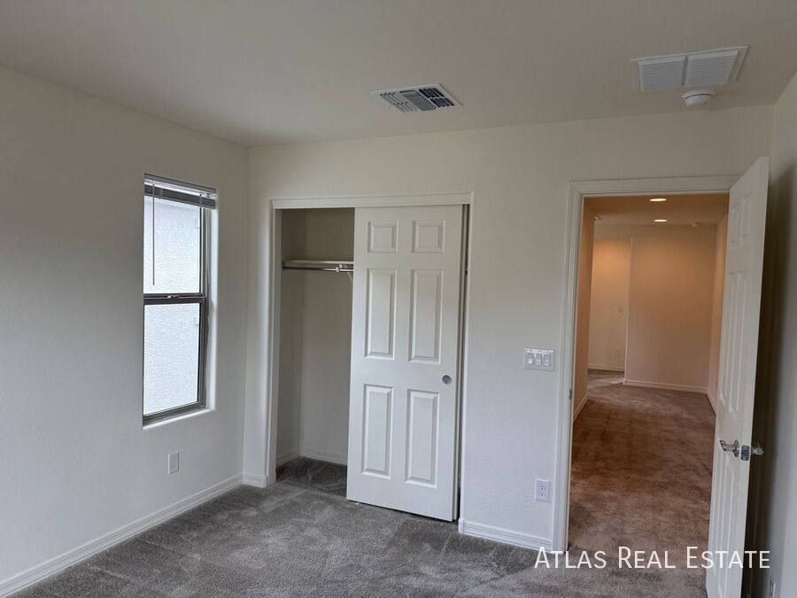 Building Photo - 4228 S 58th Ave