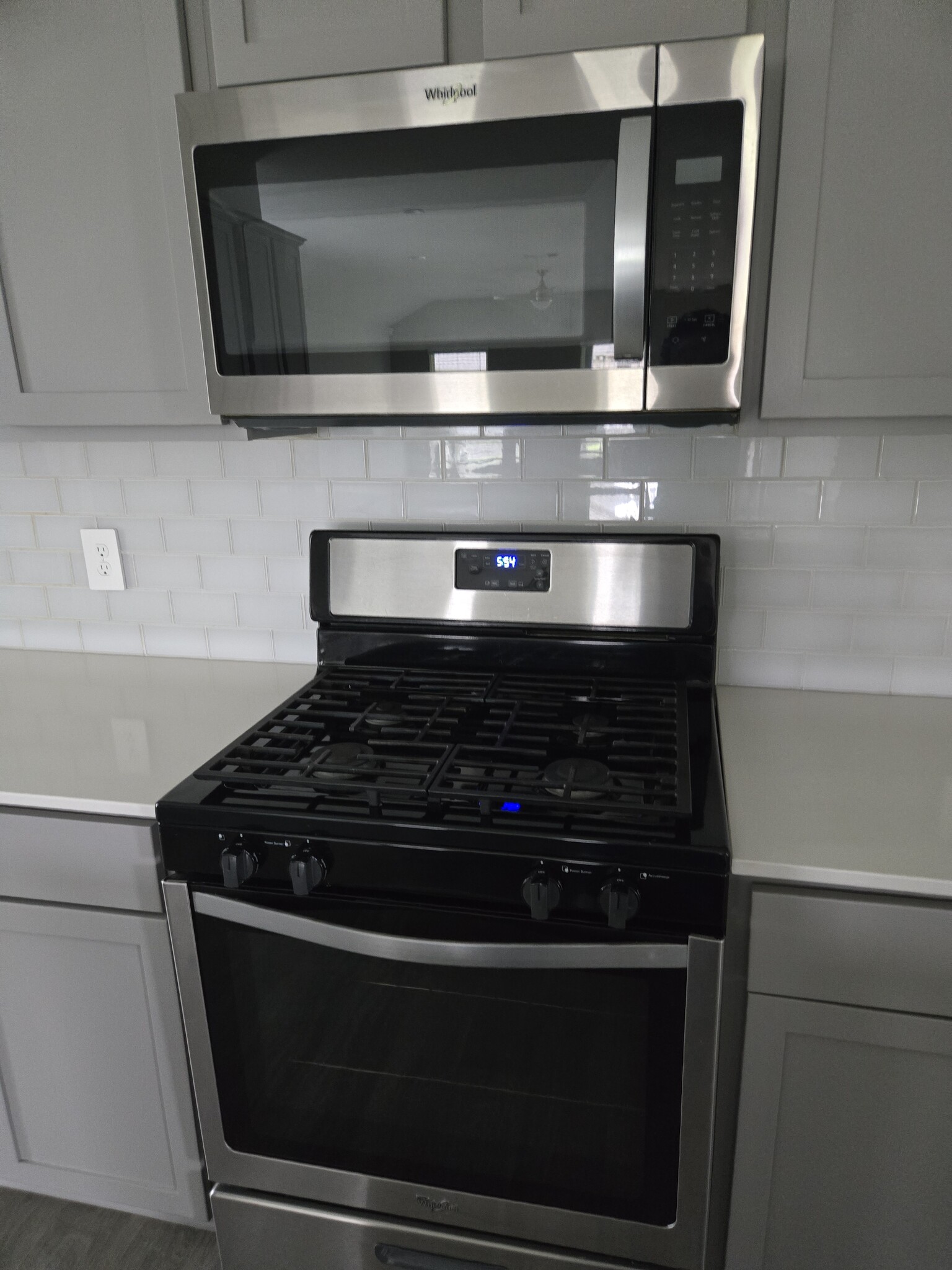 Building Photo - 3555 Crestfield Ln