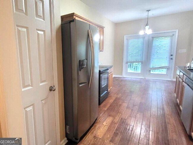 Building Photo - 2123 Worrall Hill Dr