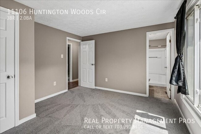 Building Photo - 11106 Huntington Woods Cir