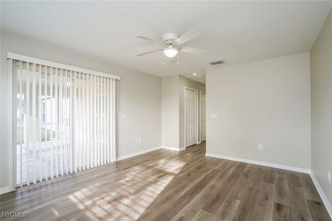 Primary Photo - 1223 NW 9th Ave