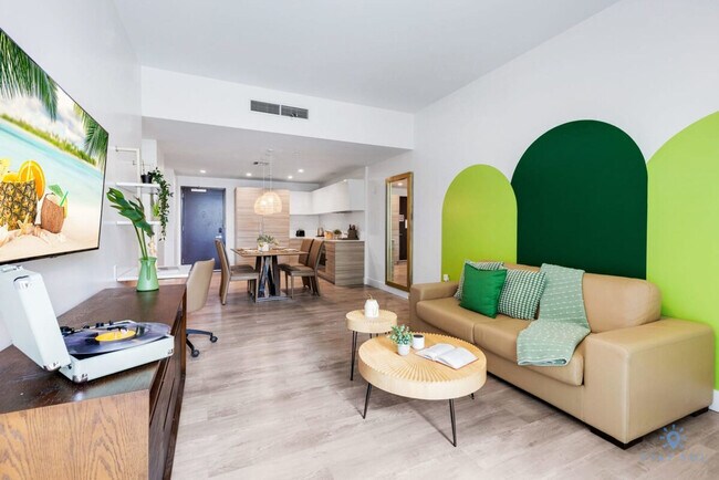 Building Photo - 777 N Ocean Dr