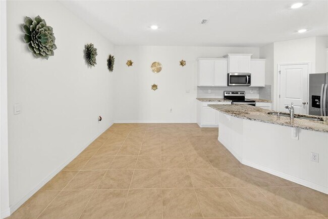 Building Photo - 5365 NW 46th Ln Rd