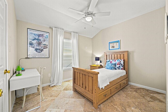 Building Photo - 22123 Cantina Dr