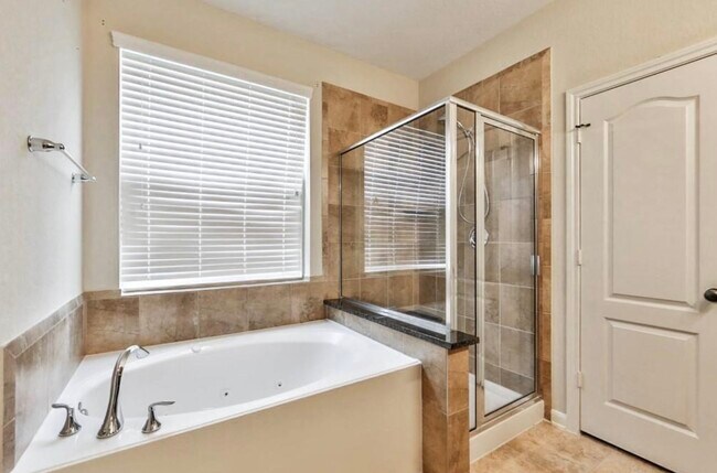 Building Photo - 28807 Mayes Bluff Dr