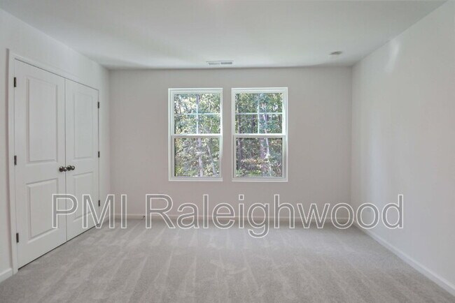 Building Photo - 1515 Crescent Townes Wy